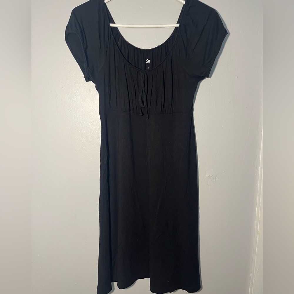 Cute black dress